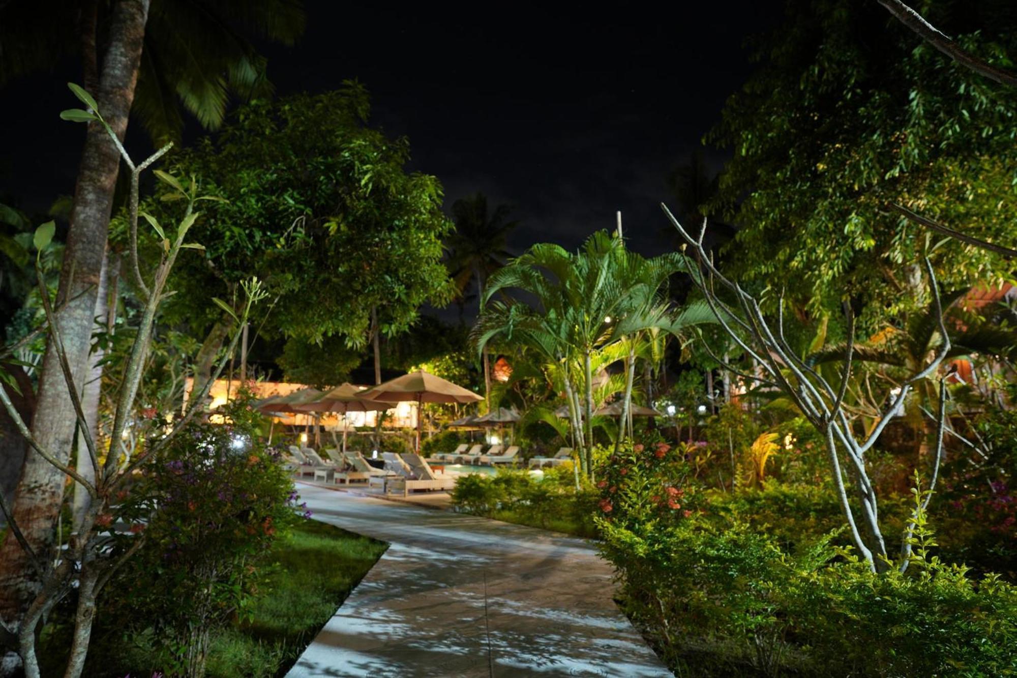 Coco Resort Penida Sakti Exterior photo
